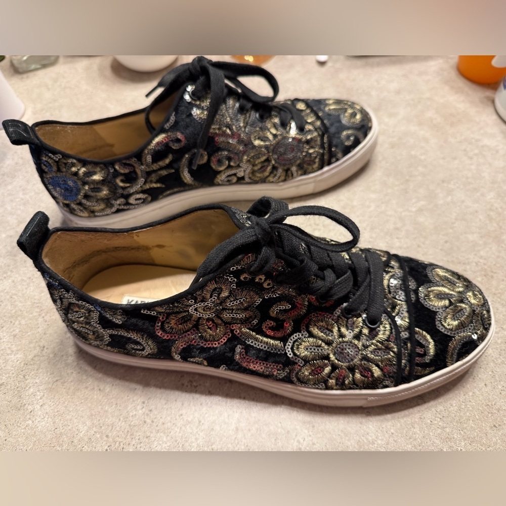 Karl Lagerfeld Enron 2 Embroidered Black and Gold Women's Sneakers